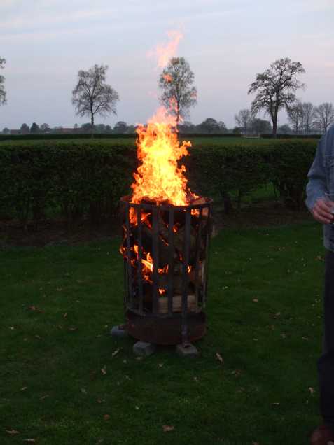 osterfeuer09_1.jpg